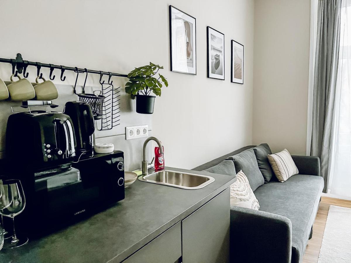 T32 Central Modern Suites Budapest Exterior foto
